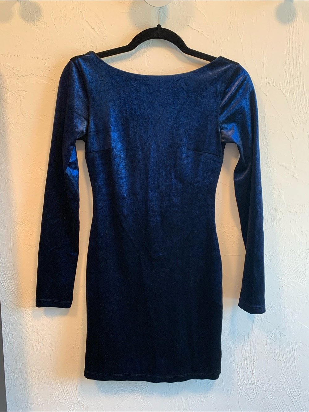 Long Sleeve Velvet Blue Bodycon Dress